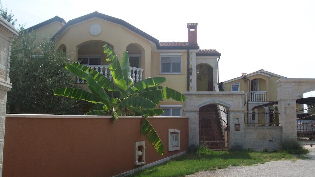 Apartments Barbara Poreč Dış mekan fotoğraf